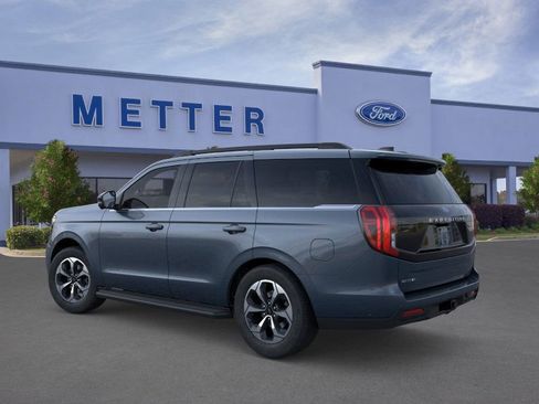 New 2026 Ford Expedition Active image 5