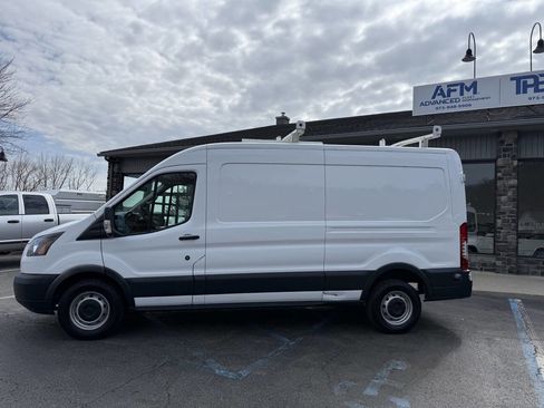 Used 2018 Ford Transit 250 148 Medium Roof image 3