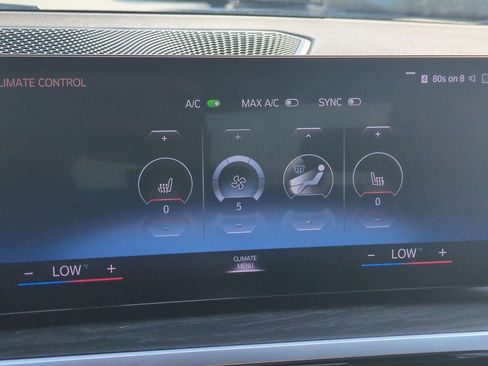 Used 2024 BMW 330i Sedan RWD image 27
