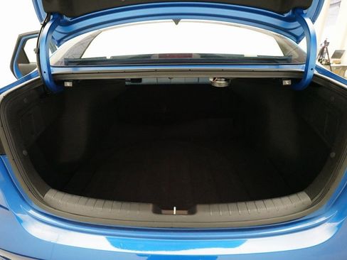 Used 2024 Kia Forte GT-Line w/ GT-Line Premium Package image 10