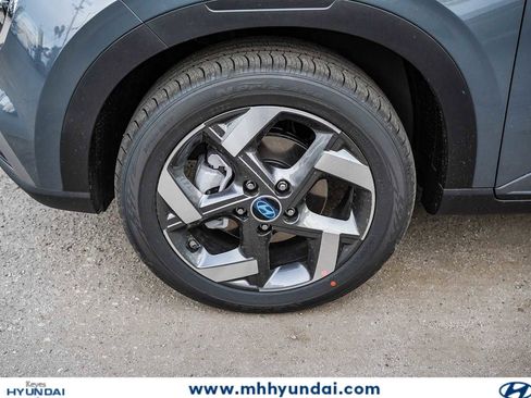New 2026 Hyundai Venue SEL FWD image 6