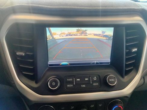 Used 2017 GMC Acadia SLE w/ Driver Alert Package I image 13