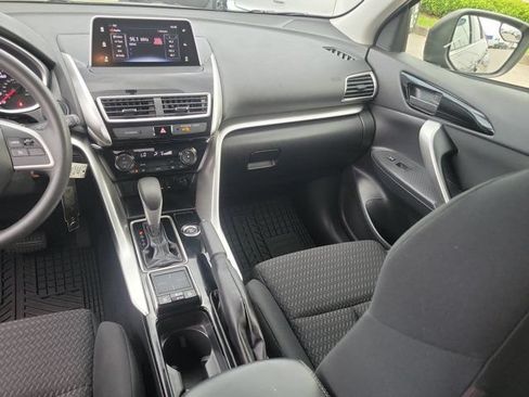 Used 2018 Mitsubishi Eclipse Cross LE AWD/4WD image 28