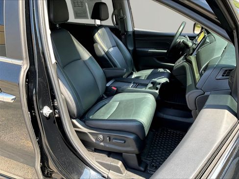 Used 2024 Honda Odyssey EX-L image 30