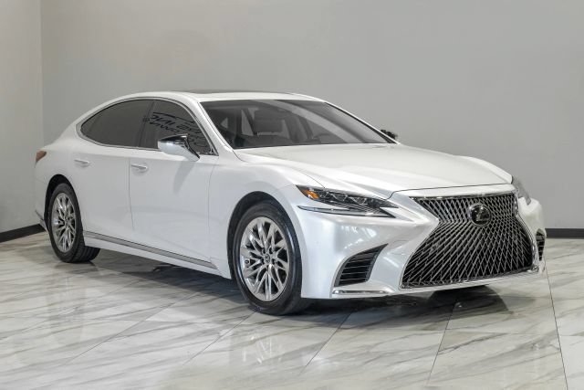Used 2018 Lexus LS 500 w/ Accessory Package (Z1) RWD image 10