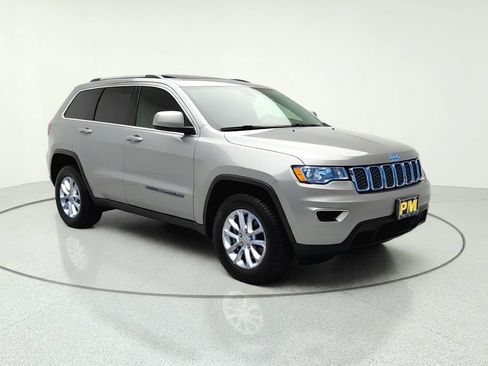 Used 2021 Jeep Grand Cherokee Laredo X AWD/4WD image 1
