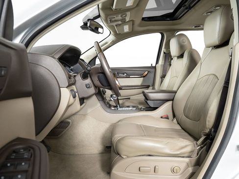 Used 2015 GMC Acadia Denali image 15