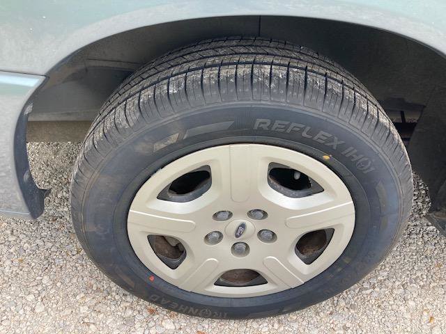 Used 2004 Ford Freestar SE FWD image 11