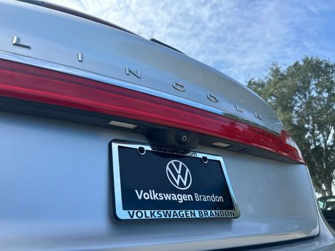 Used 2017 Lincoln MKX Reserve image 43