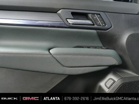 New 2027 GMC Terrain AT4 w/ Convenience Package III AWD/4WD image 6