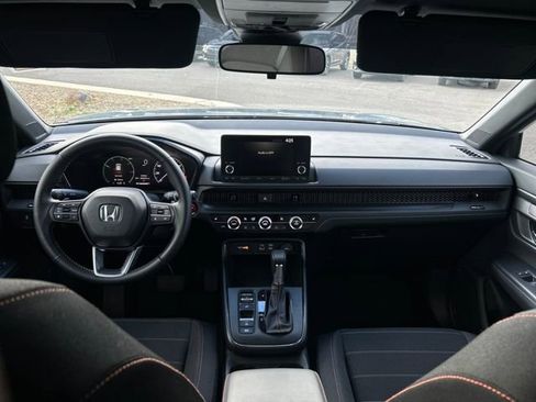 Used 2025 Honda CR-V Sport image 13