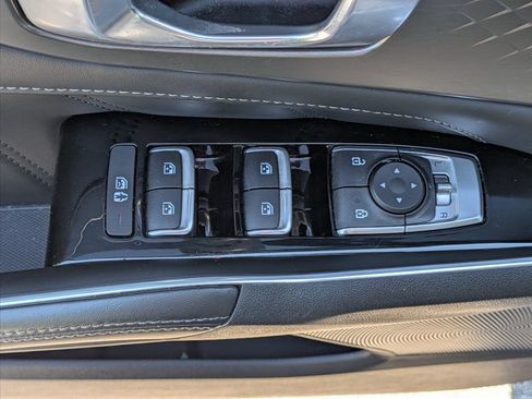 Used 2022 Kia Sorento SX FWD image 8