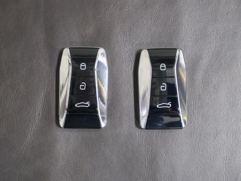 Used 2024 Lotus Emira First Edition image 90