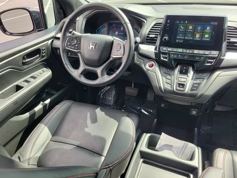 Certified 2023 Honda Odyssey Sport image 12