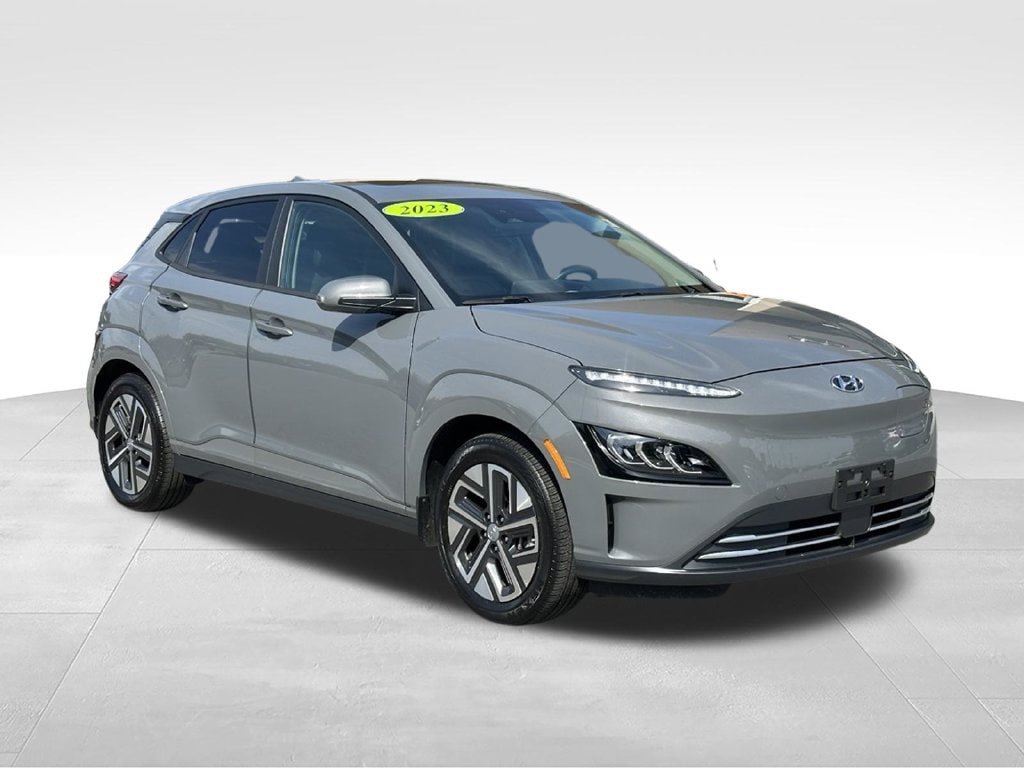 Used 2023 Hyundai Kona Limited FWD image 1