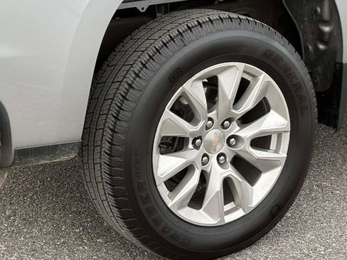 Used 2023 Chevrolet Silverado 1500 Custom image 30