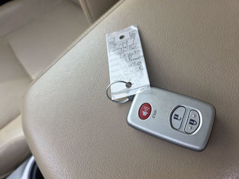 Used 2016 Toyota 4Runner Limited image 39