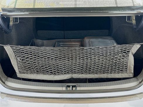 New 2025 Toyota Corolla SE image 7