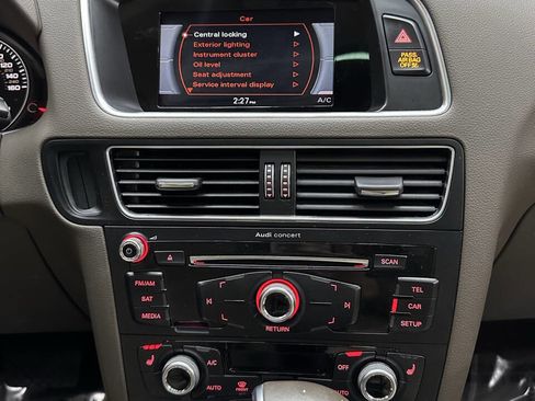 Used 2017 Audi Q5 3.0T Premium Plus image 28