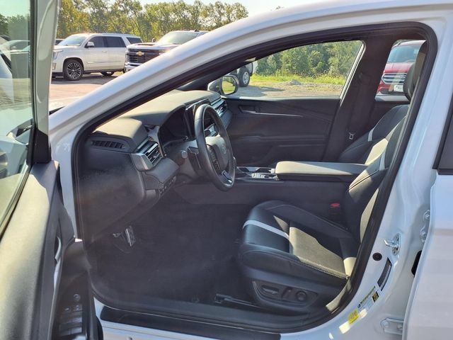 Used 2025 Toyota Camry SE FWD image 41