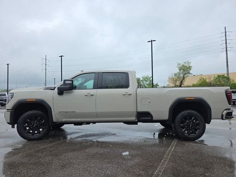 New 2026 GMC Sierra 2500 AT4 w/ AT4 Premium Plus Package AWD/4WD image 14