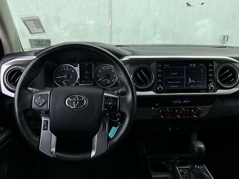 Used 2022 Toyota Tacoma SR5 image 14