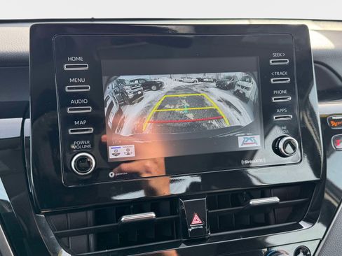 Certified 2022 Toyota Camry SE w/ Convenience Package image 24