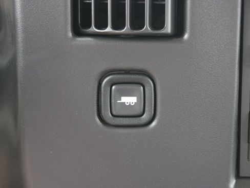 New 2026 Chevrolet Express 3500 Extended w/ Driver Convenience Package RWD image 38