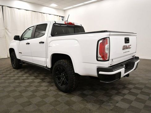 Used 2022 GMC Canyon AT4 image 5