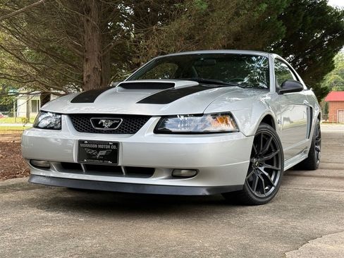 Used 2001 Ford Mustang GT RWD image 7