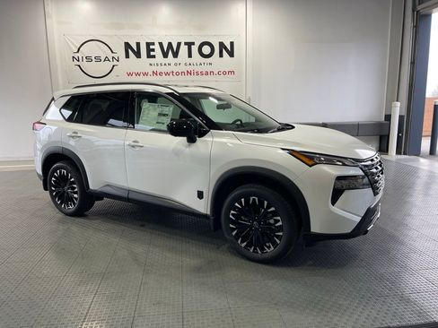 New 2026 Nissan Rogue SV image 2