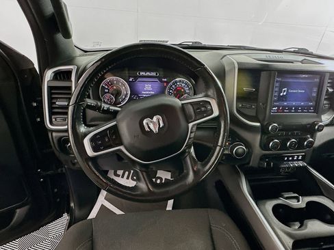 Used 2020 RAM 1500 Big Horn AWD/4WD image 11