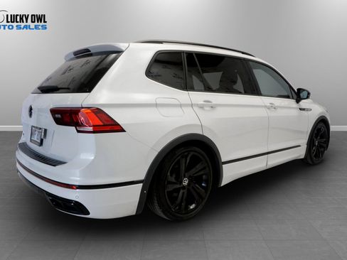 Used 2023 Volkswagen Tiguan SE R-Line FWD image 27