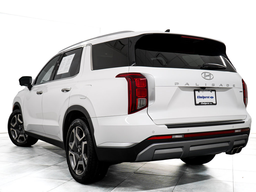 Used 2023 Hyundai Palisade Limited w/ Cargo Package AWD/4WD image 5