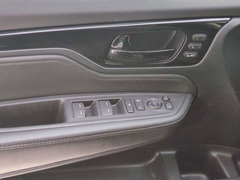 Used 2023 Honda Odyssey Elite image 38