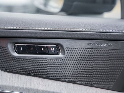 New 2026 Volvo XC90 B6 Ultra w/ Lounge Package image 40