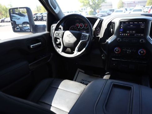 Used 2022 Chevrolet Silverado 2500 LTZ w/ LTZ Convenience Package AWD/4WD image 19