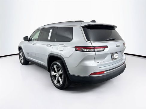 Used 2021 Jeep Grand Cherokee L Limited AWD/4WD image 13