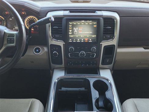 Used 2018 RAM 2500 Laramie w/ Off Road Package image 13