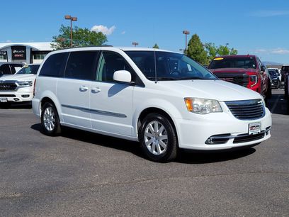 Used 2016 Chrysler Town & Country Touring