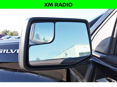 Used 2019 Chevrolet Silverado 1500 Custom w/ Custom Value Package image 9