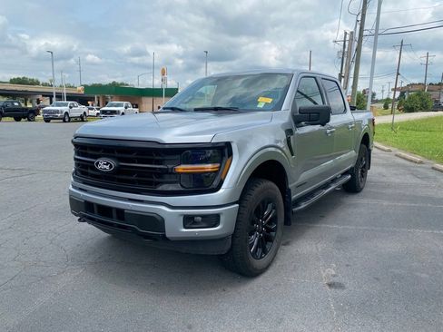 Used 2025 Ford F150 XLT w/ Equipment Group 302A MID AWD/4WD image 3