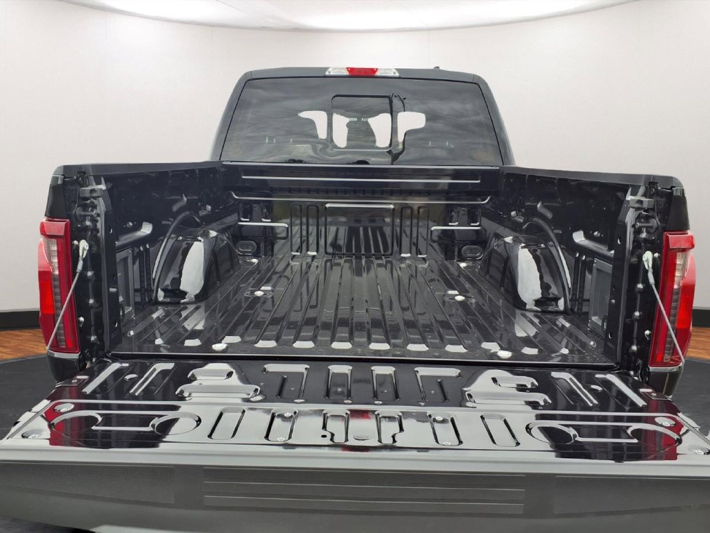 New 2026 Ford F150 XLT w/ Equipment Group 302A MID AWD/4WD image 22