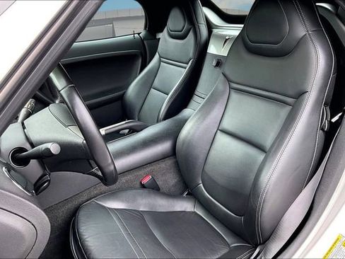 Used 2007 Pontiac Solstice Convertible w/ Premium Package image 22