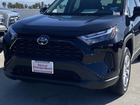 Certified 2025 Toyota RAV4 LE image 7