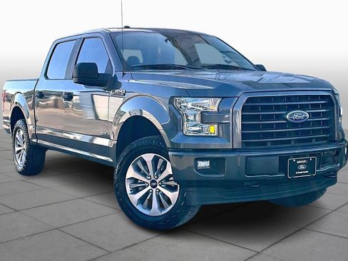 Used 2017 Ford F150 XL w/ Equipment Group 101A Mid image 2