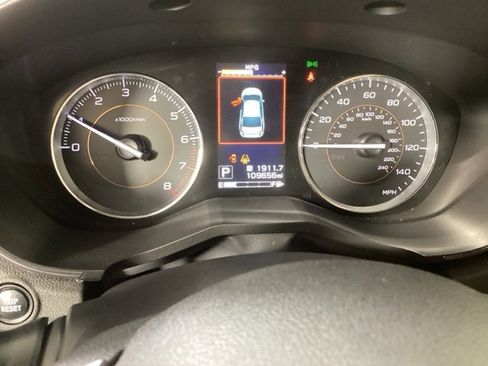 Used 2019 Subaru Crosstrek 2.0i Limited w/ Moonroof Package w/Navigation image 30