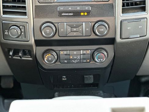 Certified 2022 Ford F250 XL w/ STX Appearance Package AWD/4WD image 18