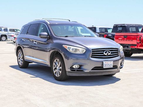 Used 2013 INFINITI JX35 FWD w/ Premium Pkg image 3