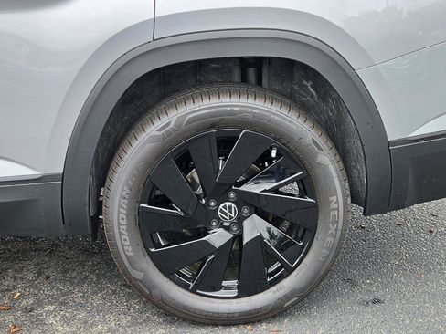 Used 2026 Volkswagen Atlas SE AWD/4WD image 15